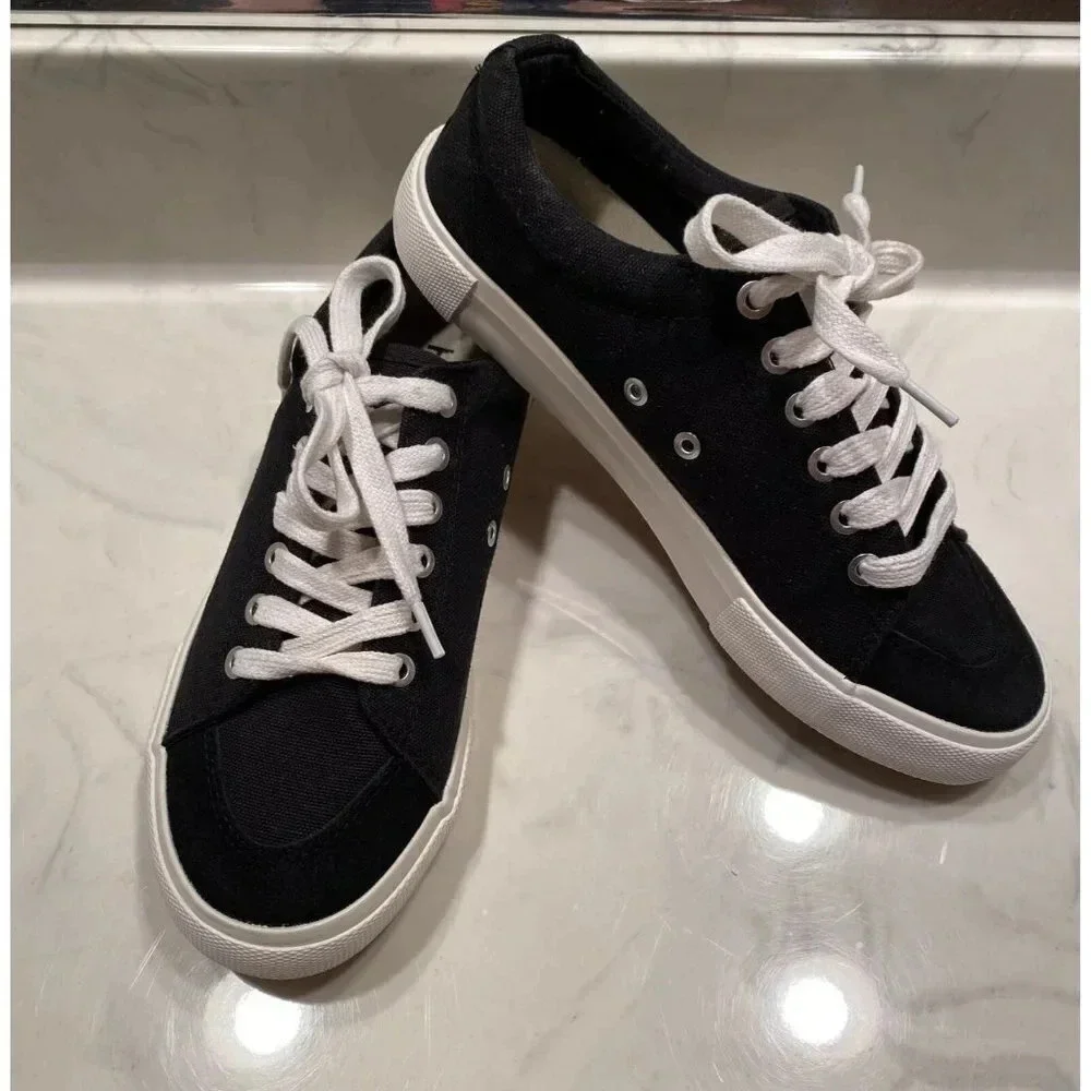 FIVE FOUR Black Canvas Lace Up Casual Boat Shoes Sneakers Men's Size 7 New